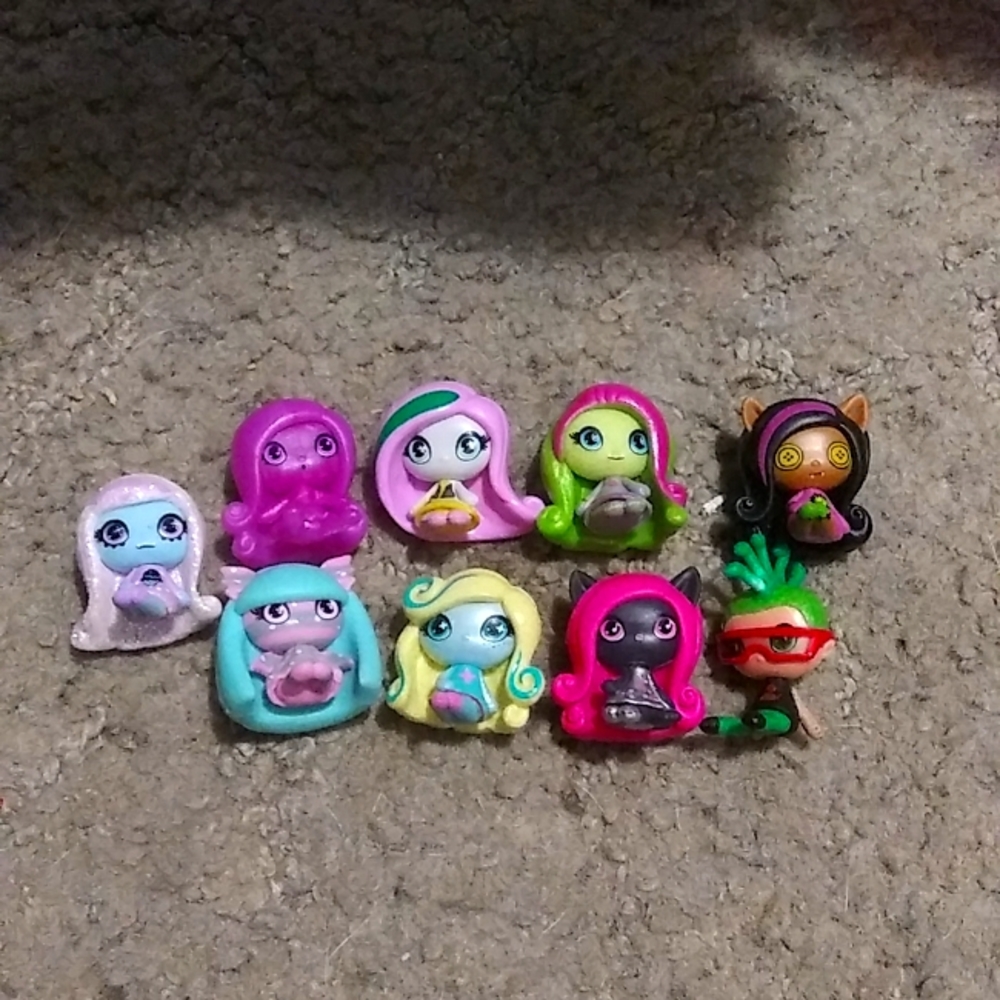 Monster high minis